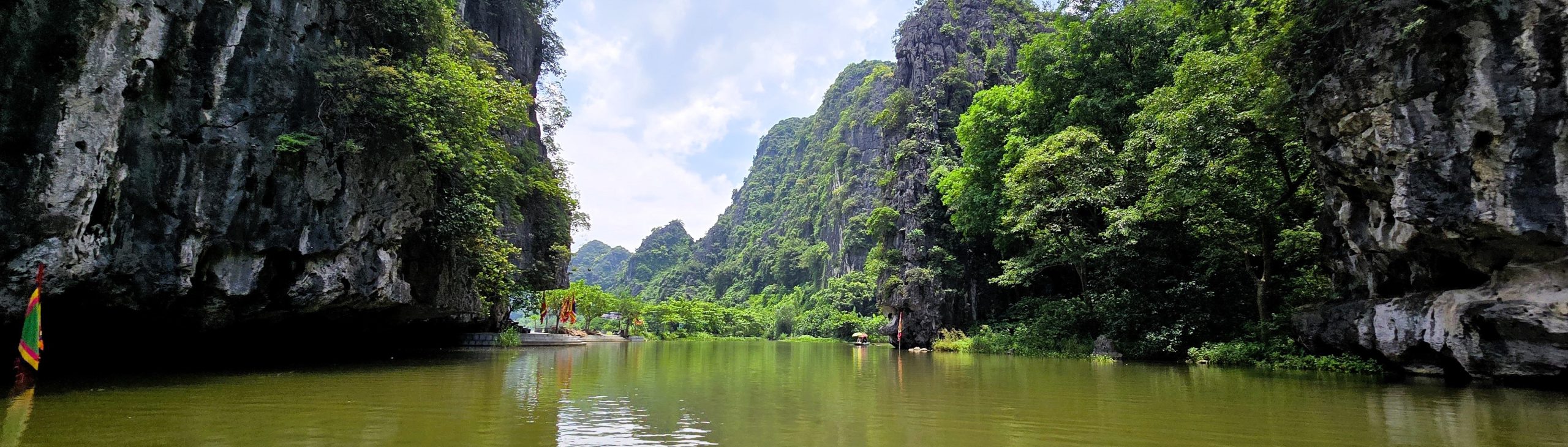 Tam Coc panorama