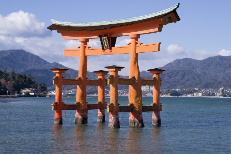 Rode poort Miyajima