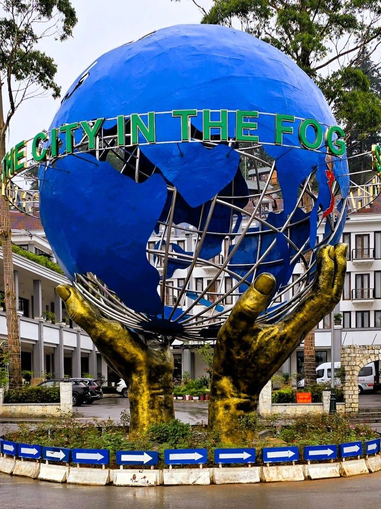 sapa, city in the fog